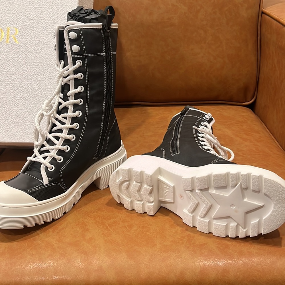Dior Rise Combat Boot - Picture 3 of 3